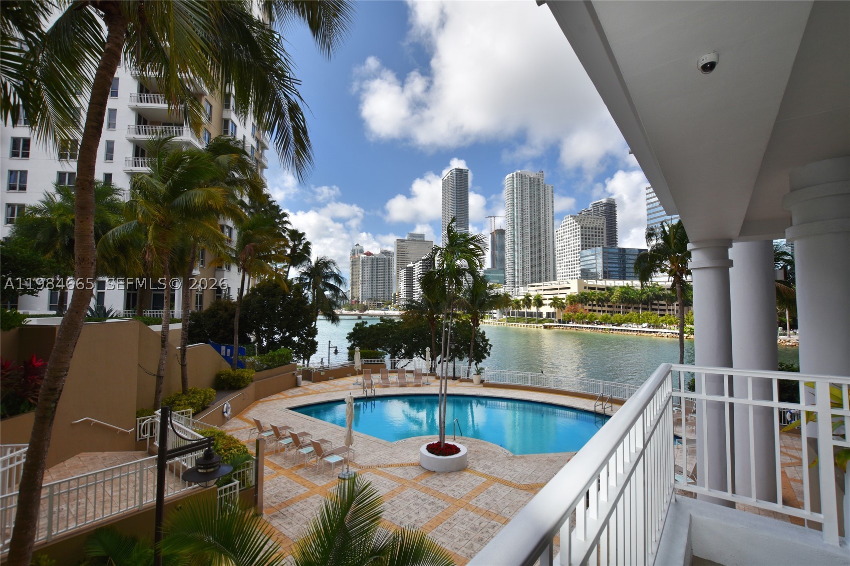 801 Brickell Key Blvd #1209, Miami FL 33131