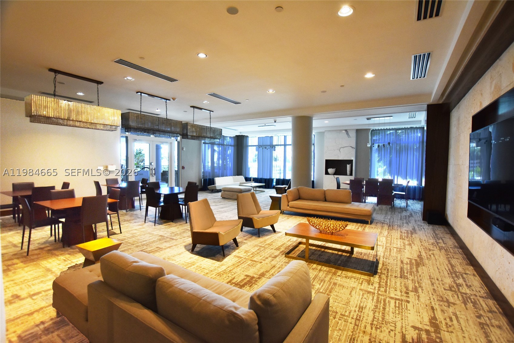 801 Brickell Key Blvd #1209, Miami FL 33131
