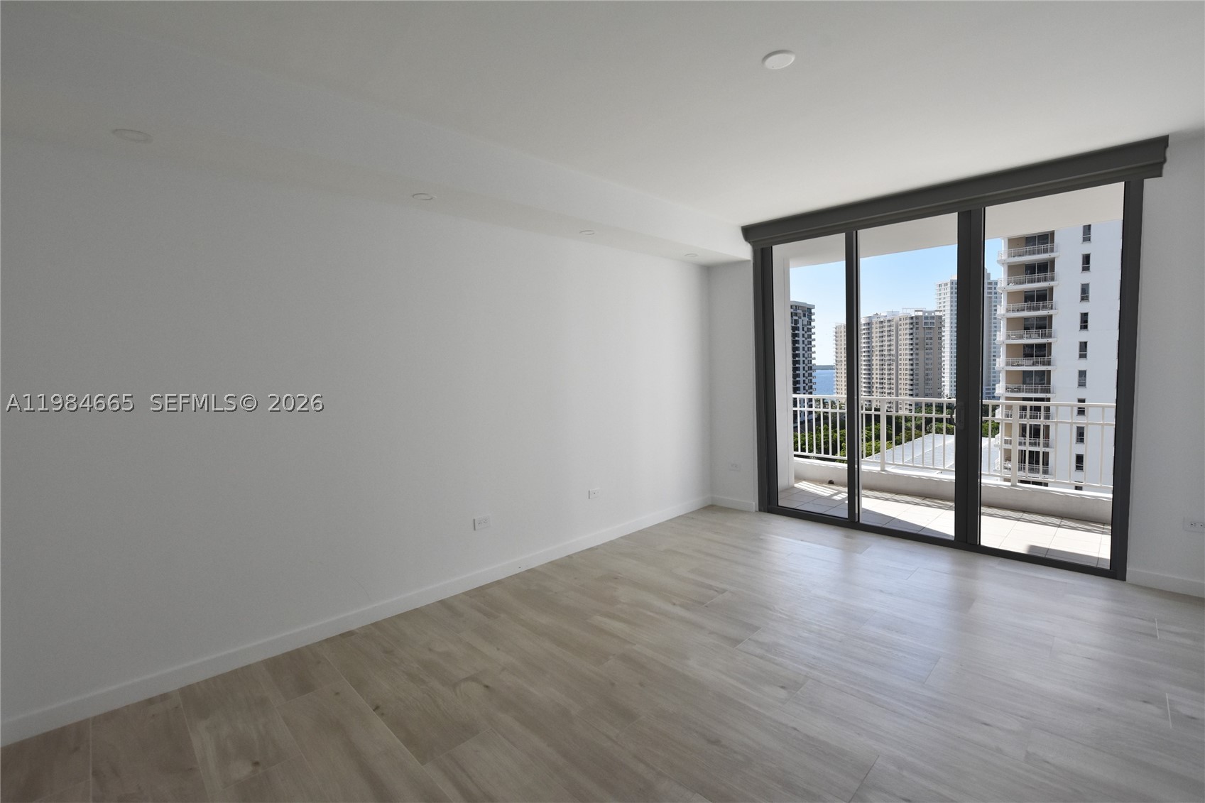 801 Brickell Key Blvd #1209, Miami FL 33131