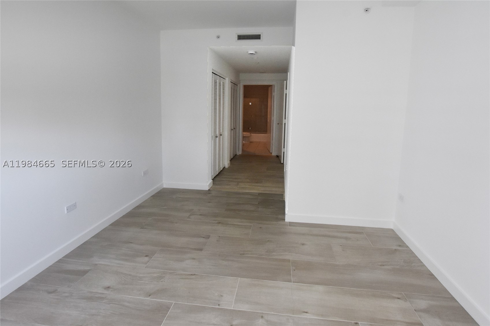 801 Brickell Key Blvd #1209, Miami FL 33131