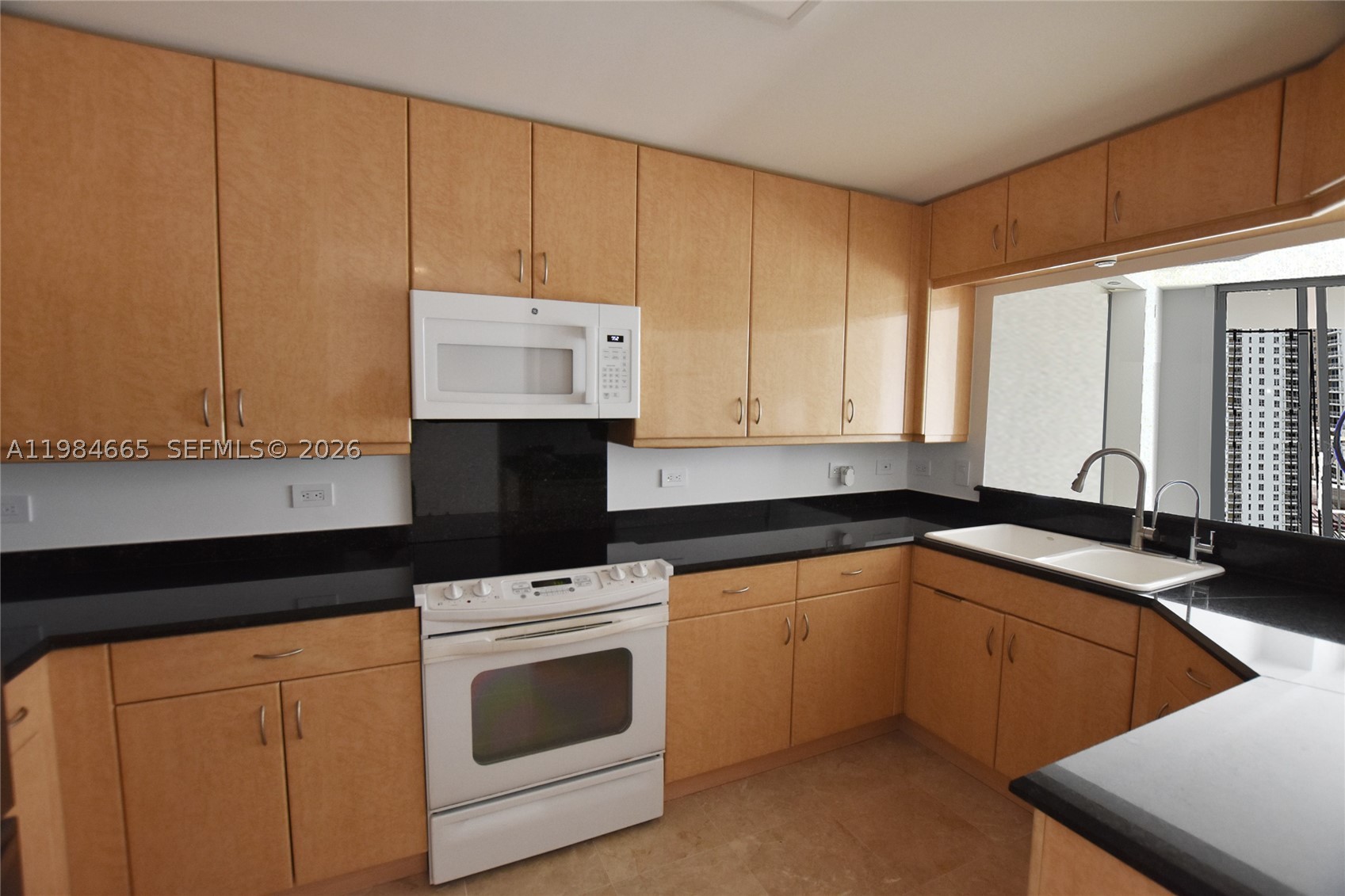 801 Brickell Key Blvd #1209, Miami FL 33131