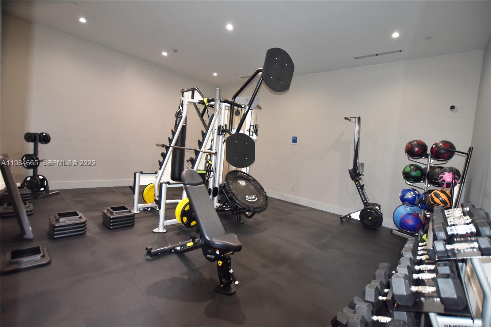801 Brickell Key Blvd #1209, Miami FL 33131