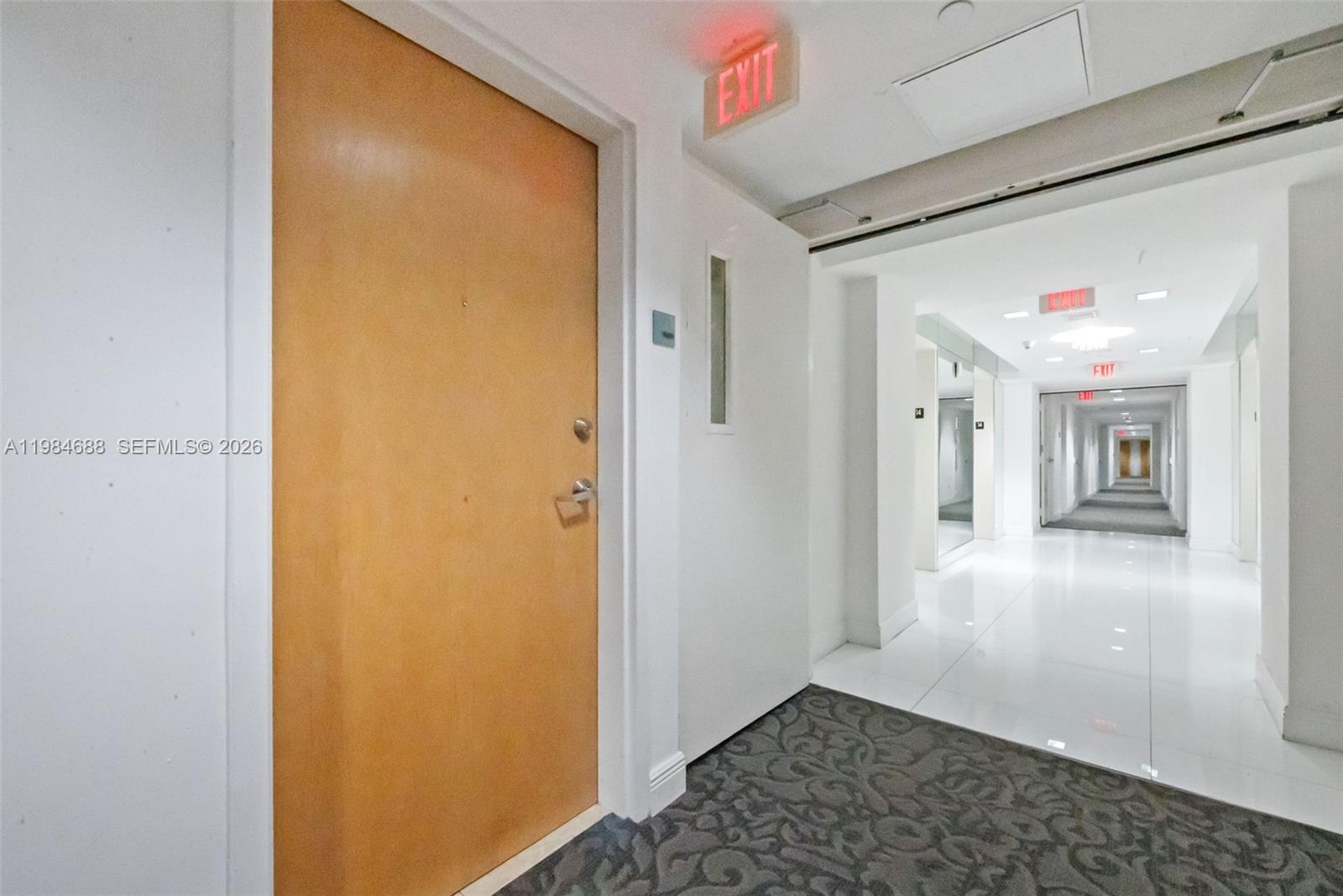 350 S Miami Ave #1409, Miami FL 33130
