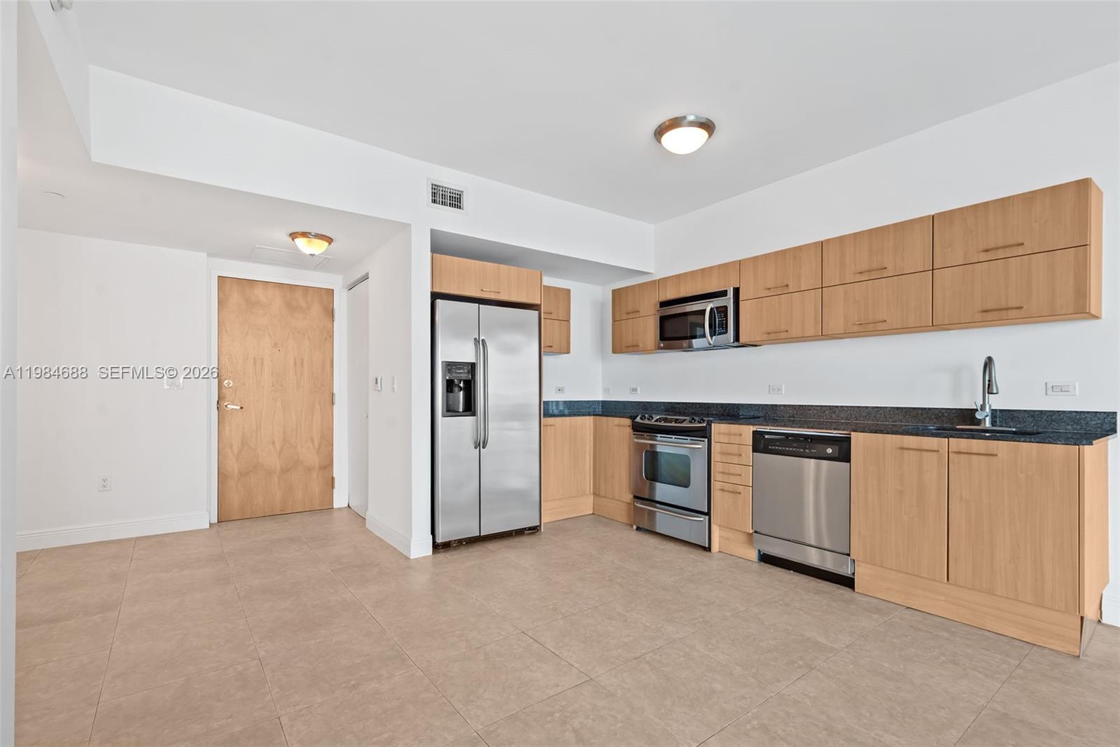 350 S Miami Ave #1409, Miami FL 33130