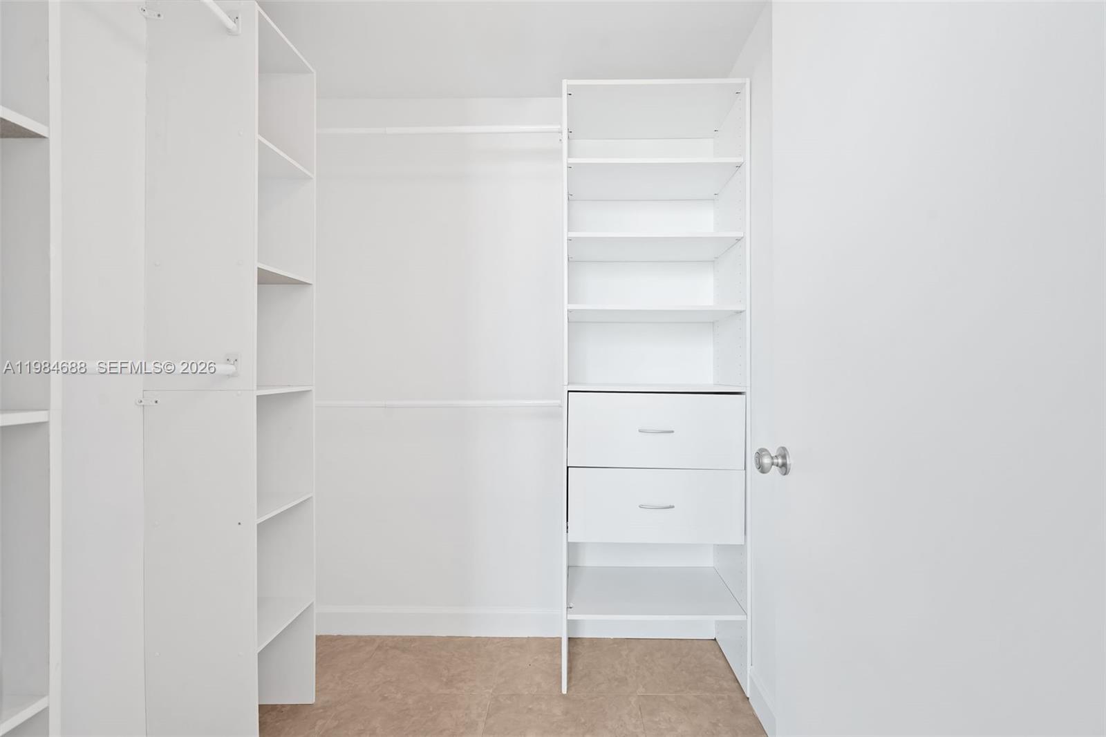 350 S Miami Ave #1409, Miami FL 33130