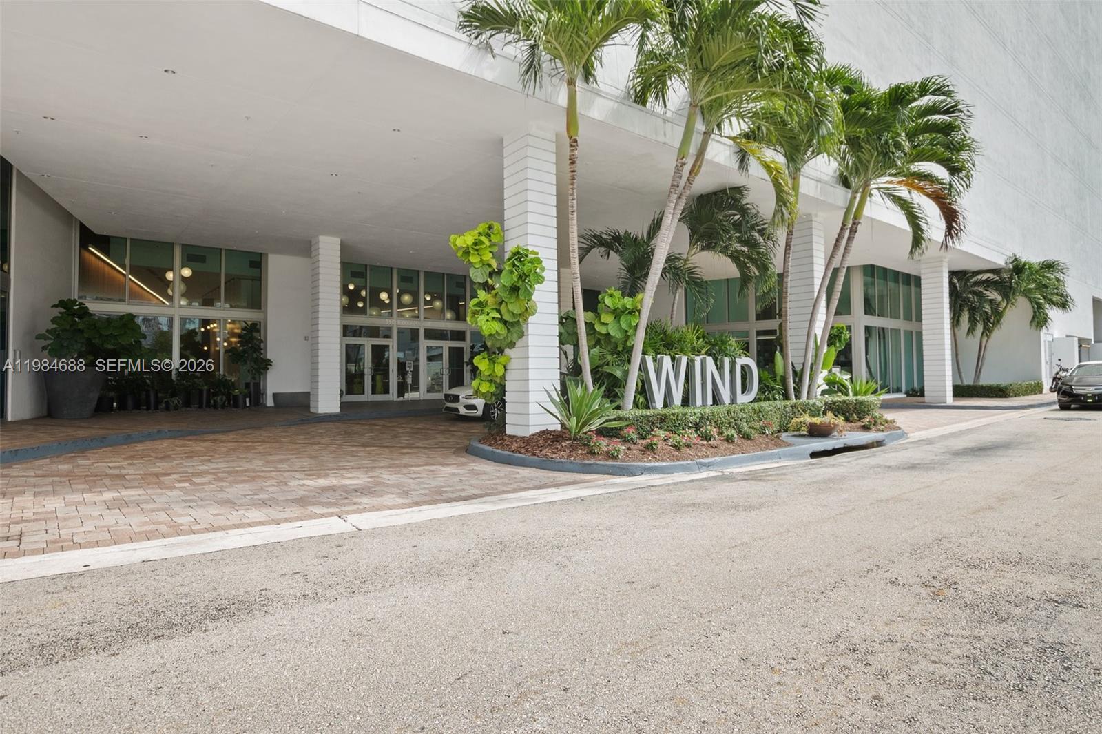350 S Miami Ave #1409, Miami FL 33130