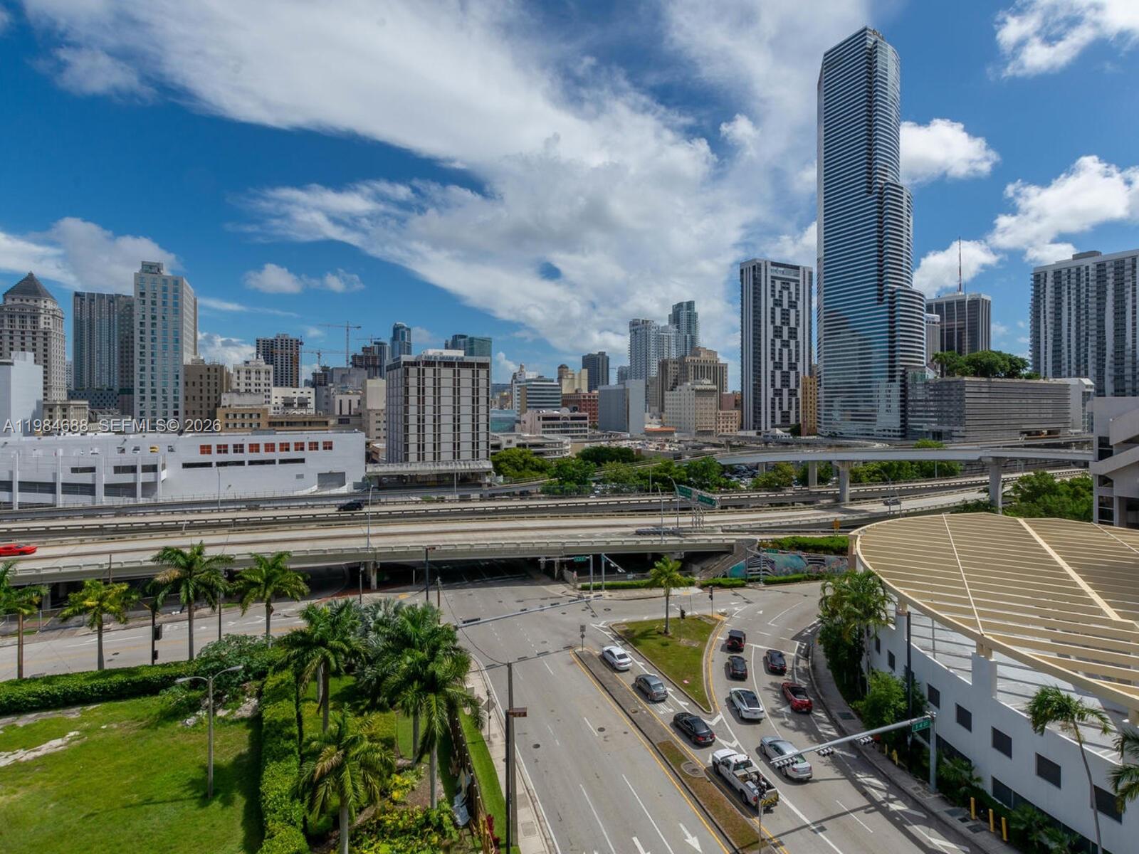 350 S Miami Ave #1409, Miami FL 33130