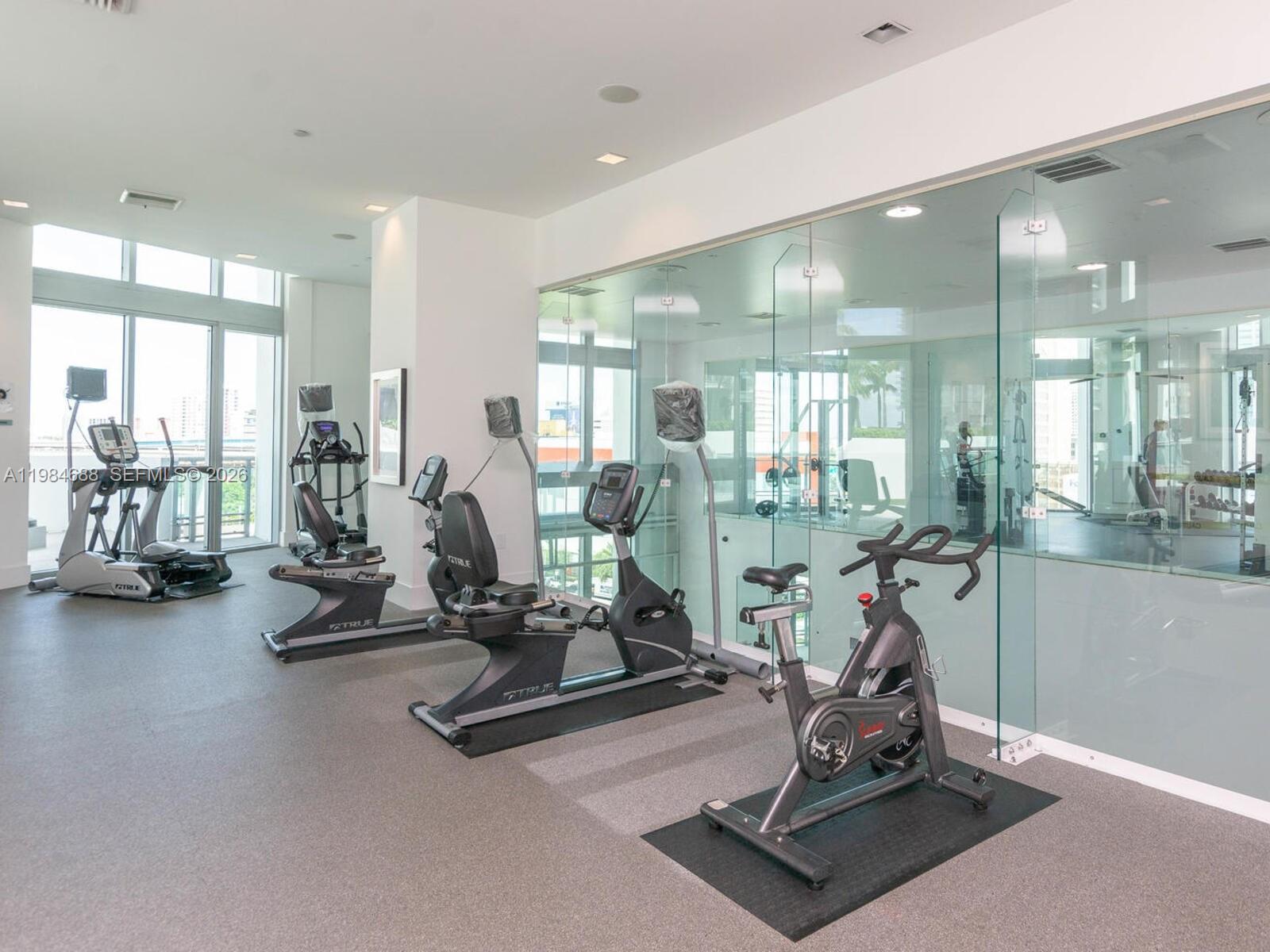 350 S Miami Ave #1409, Miami FL 33130