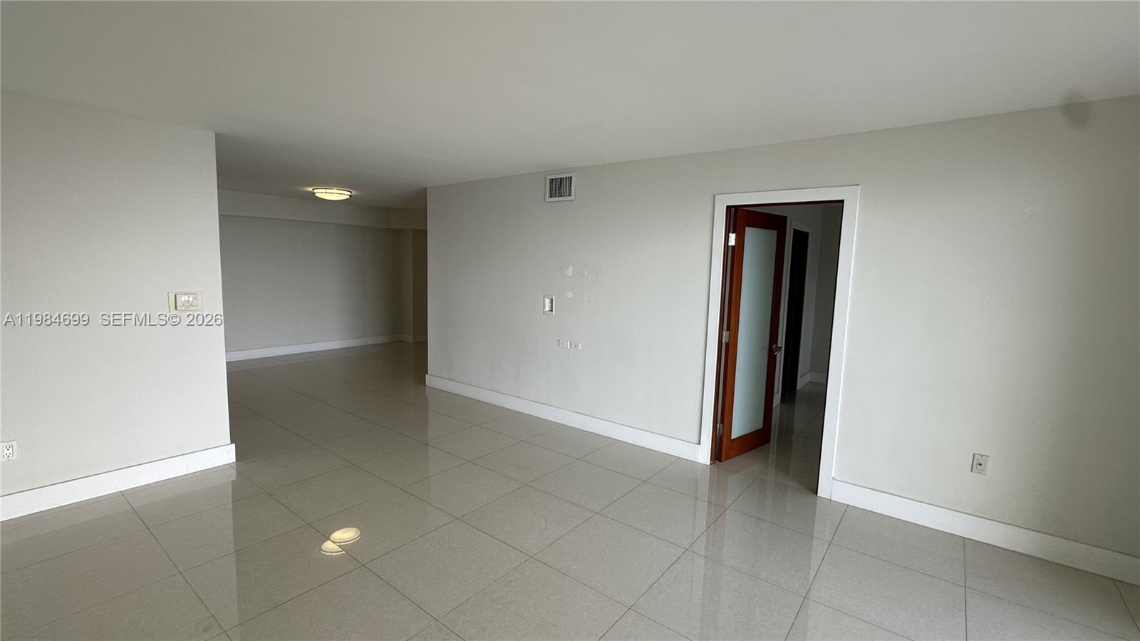 2333 Brickell Ave #1009, Miami FL 33129