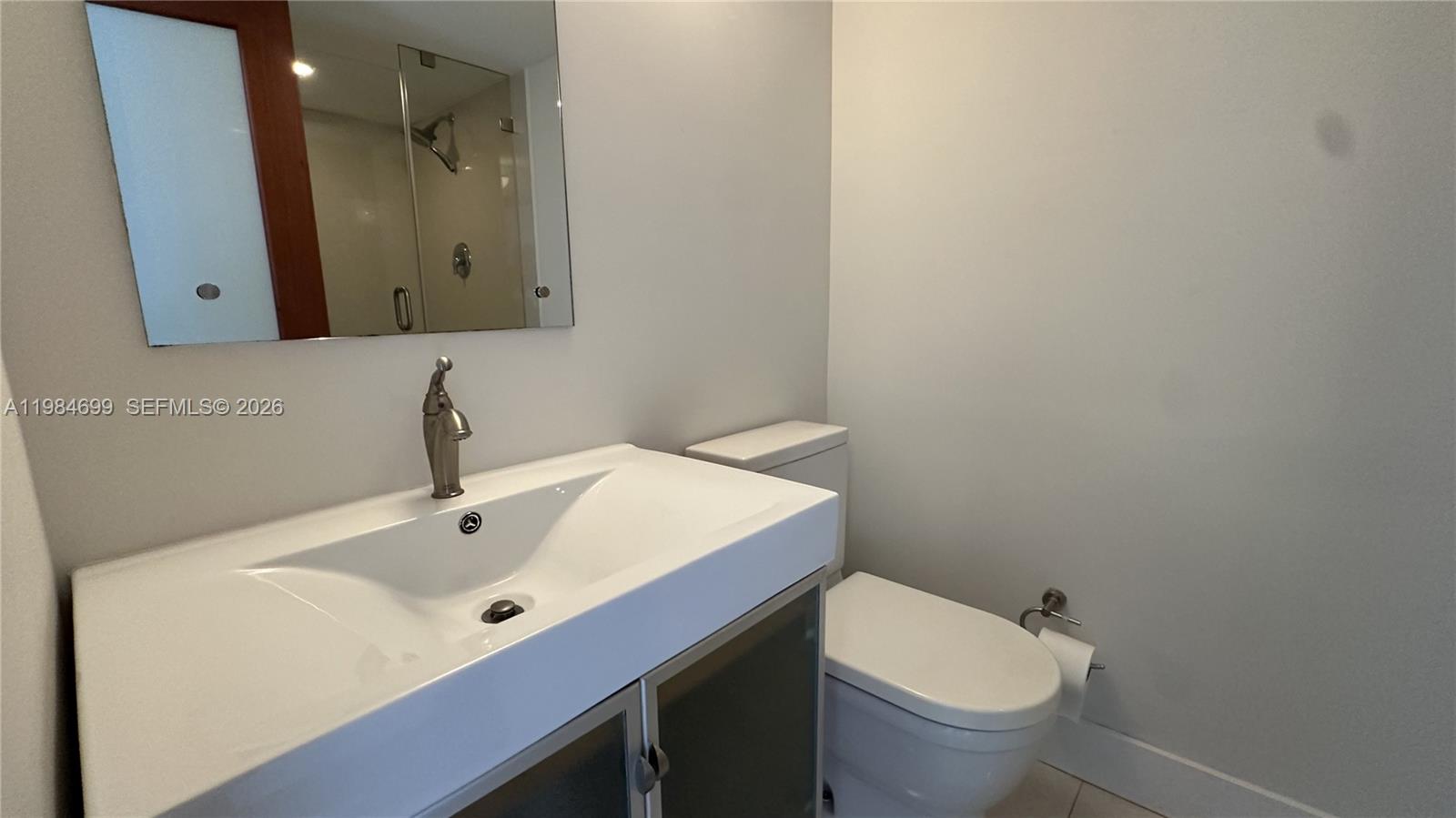 2333 Brickell Ave #1009, Miami FL 33129