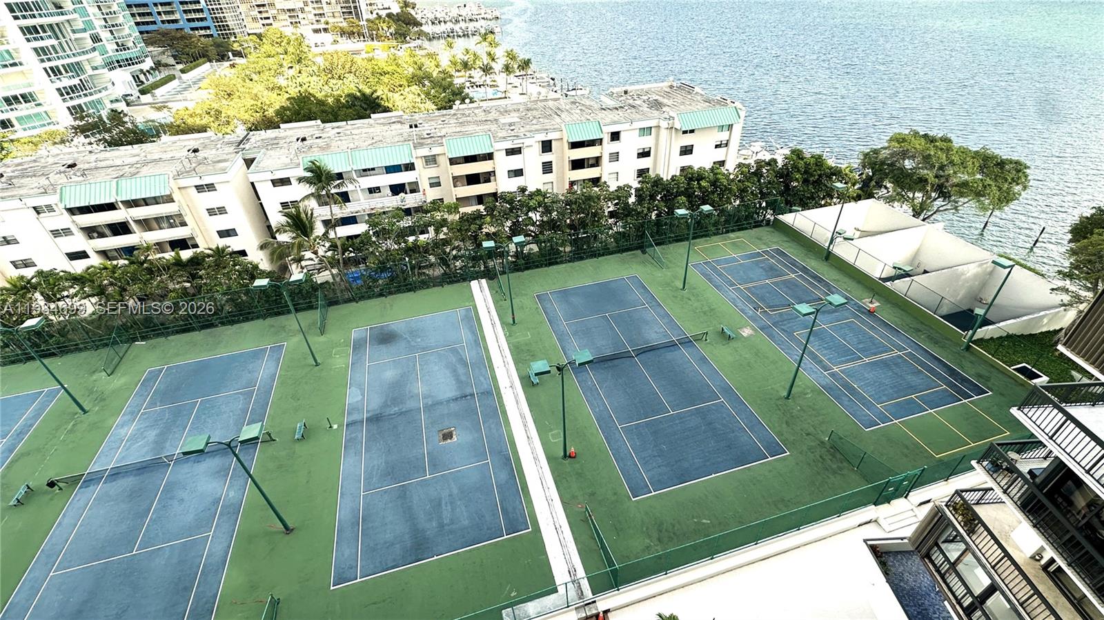 2333 Brickell Ave #1009, Miami FL 33129