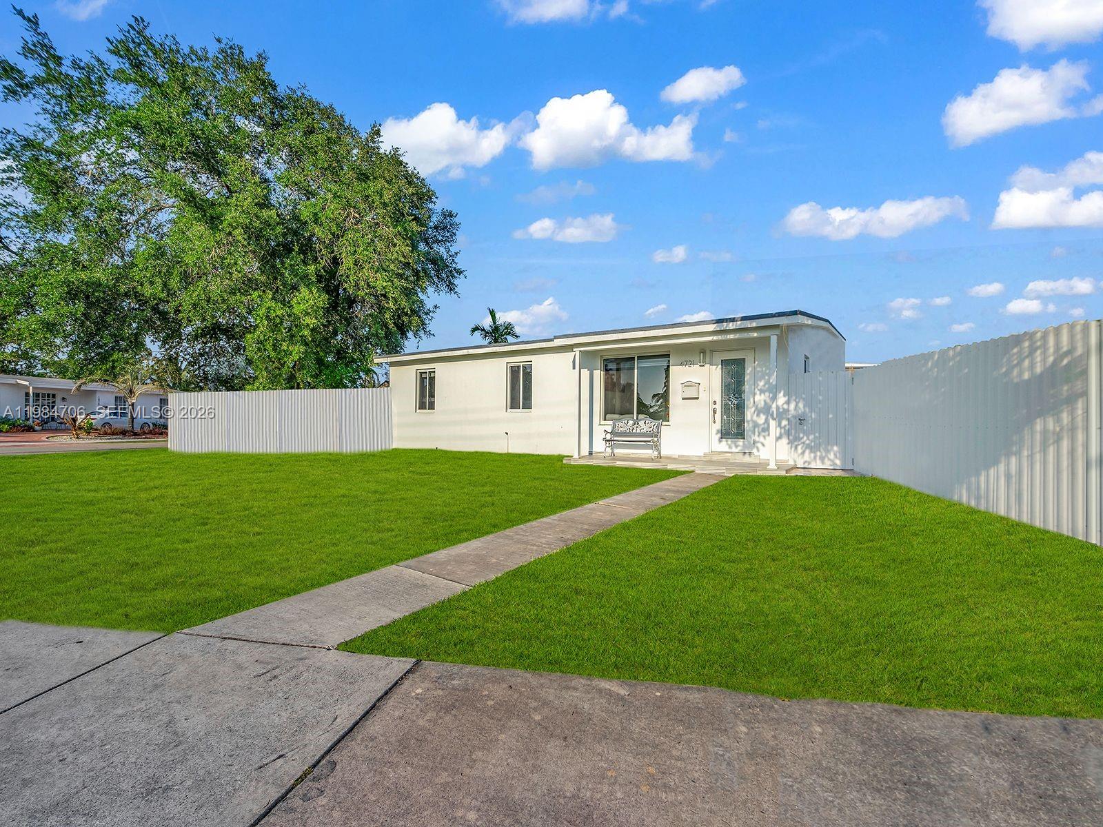 4721 SW 108th Ave, Miami FL 33165
