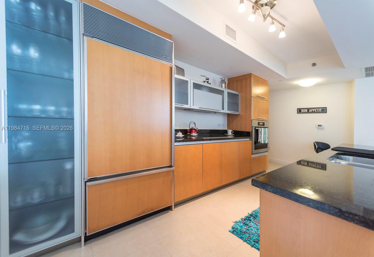 17201 Collins Ave #2104, Sunny Isles Beach FL 33160