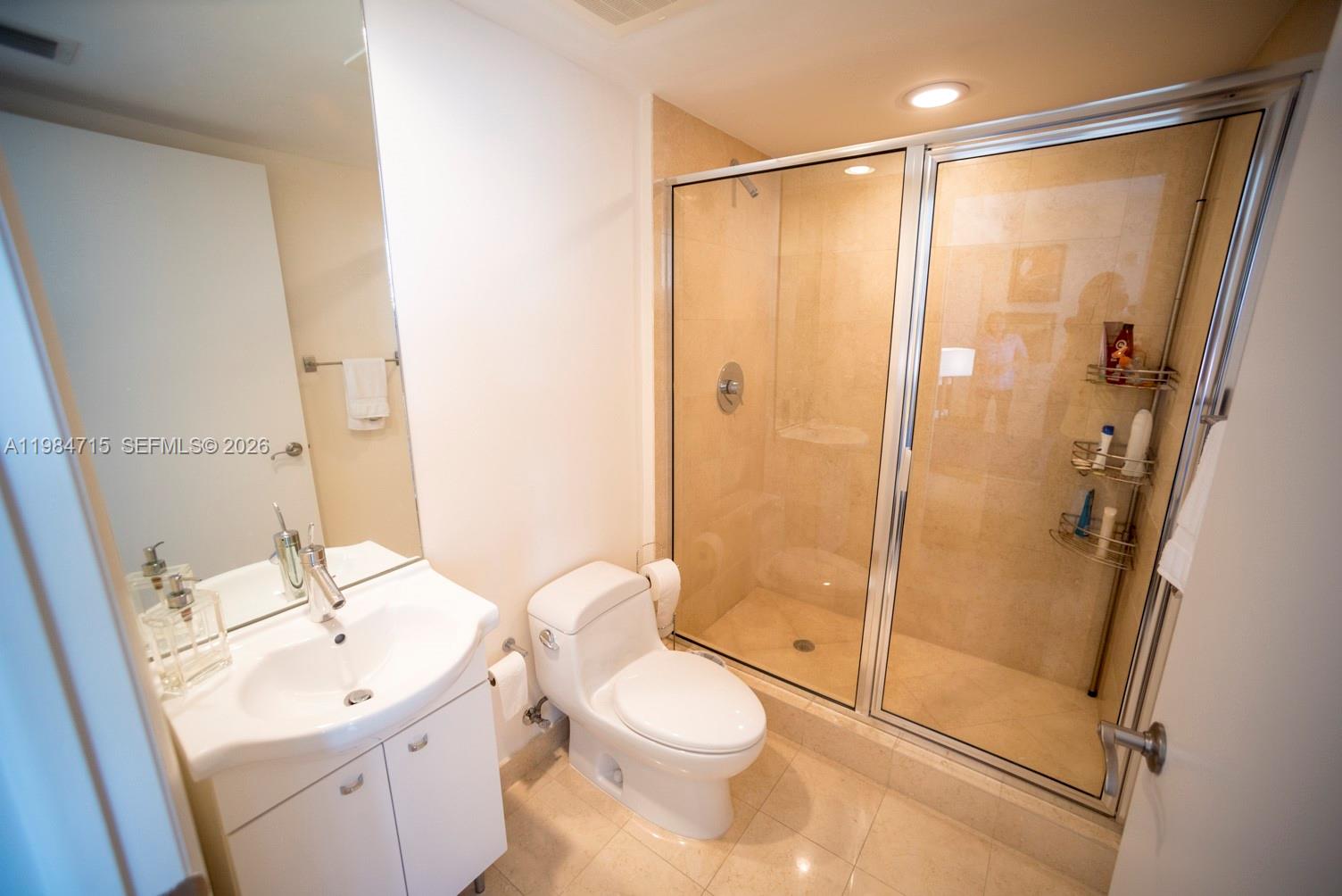 17201 Collins Ave #2104, Sunny Isles Beach FL 33160
