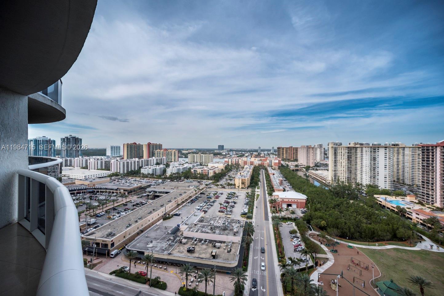 17201 Collins Ave #2104, Sunny Isles Beach FL 33160