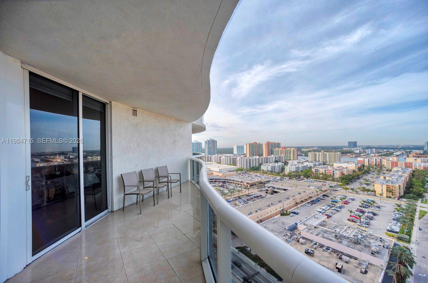 17201 Collins Ave #2104, Sunny Isles Beach FL 33160
