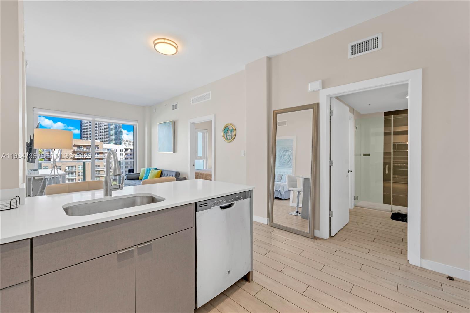 321 NE 26th St #803, Miami FL 33137
