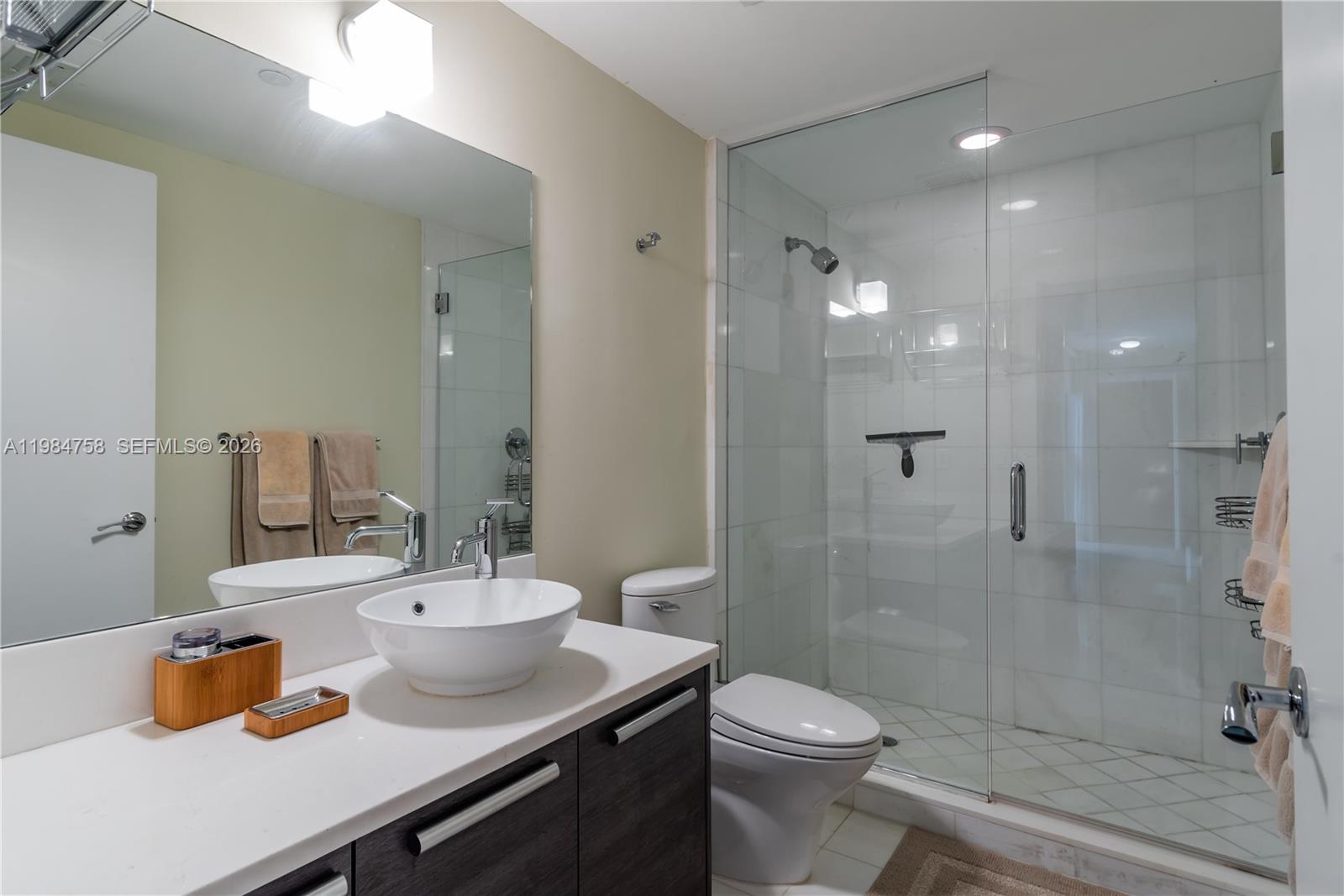 2950 NE 188th ST #504, Aventura FL 33180