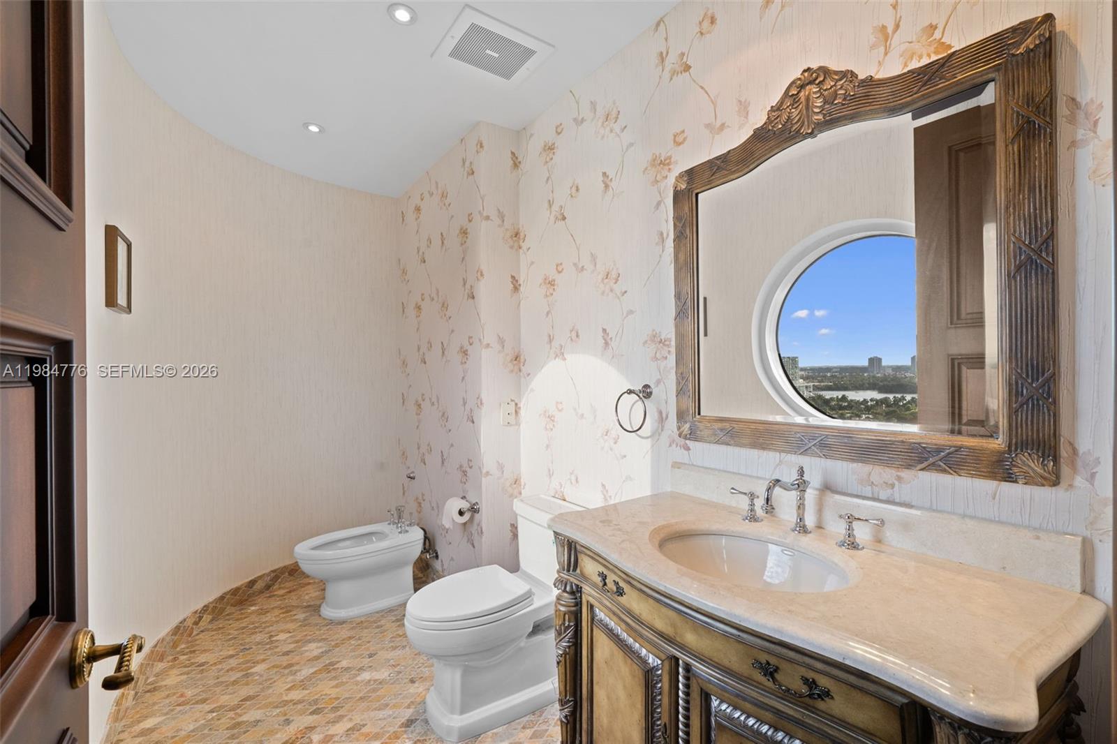 16047 Collins Ave #1604, Sunny Isles Beach FL 33160