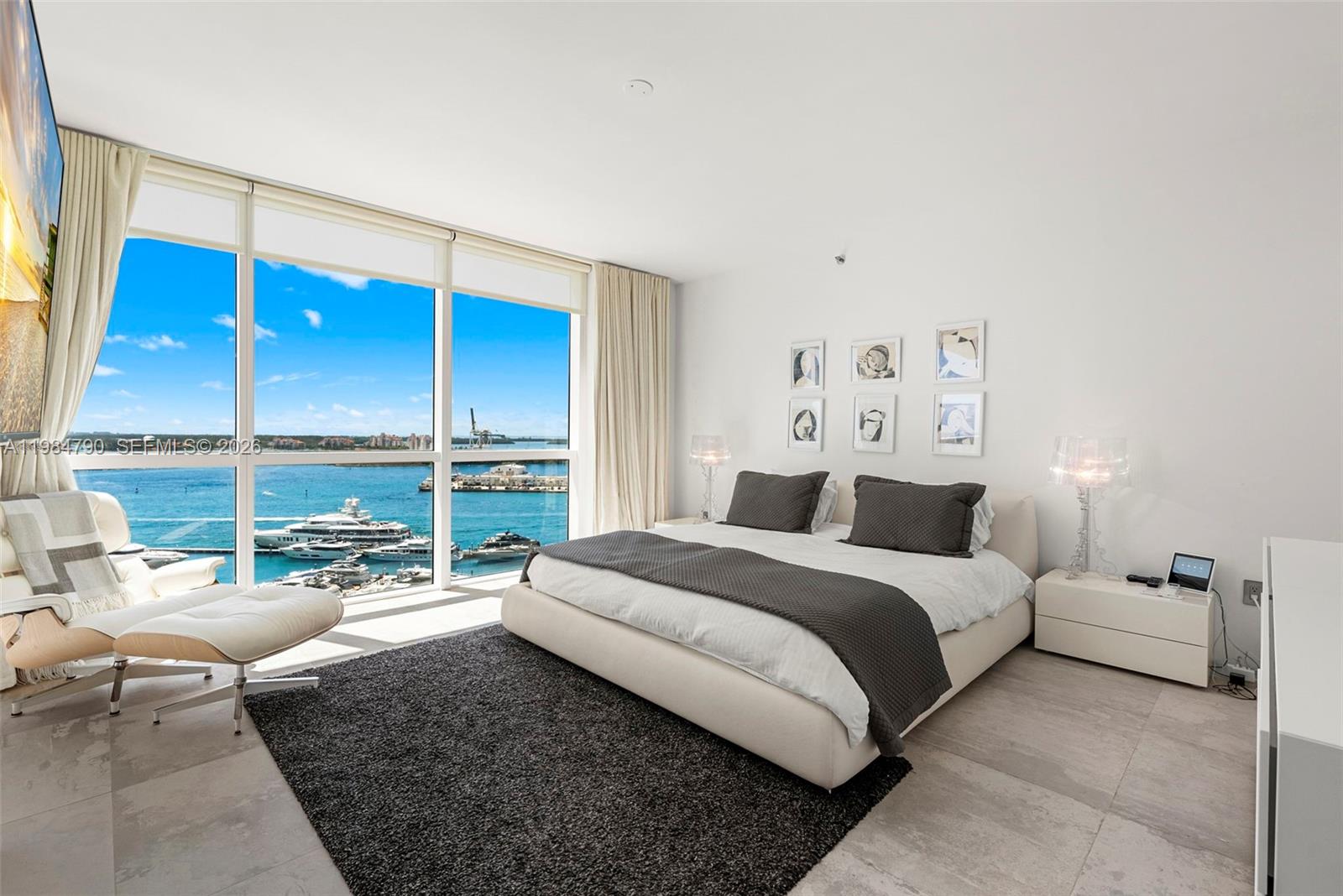 450 Alton Rd #1507, Miami Beach FL 33139
