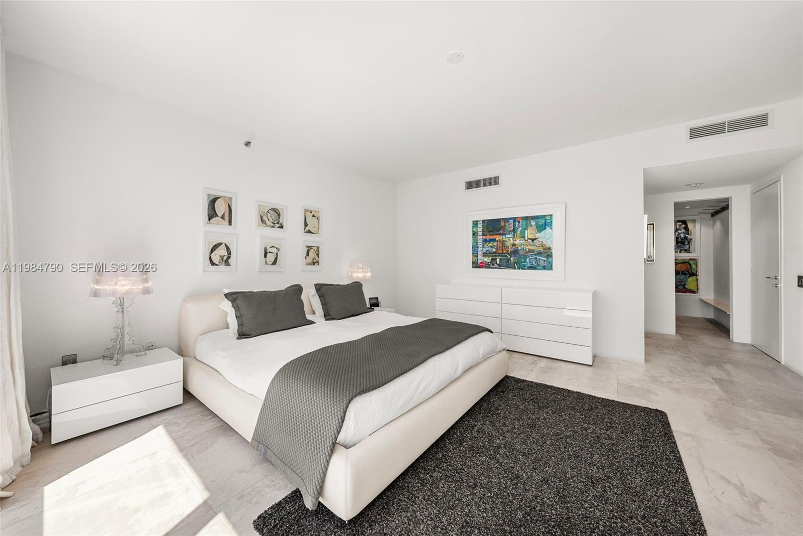450 Alton Rd #1507, Miami Beach FL 33139