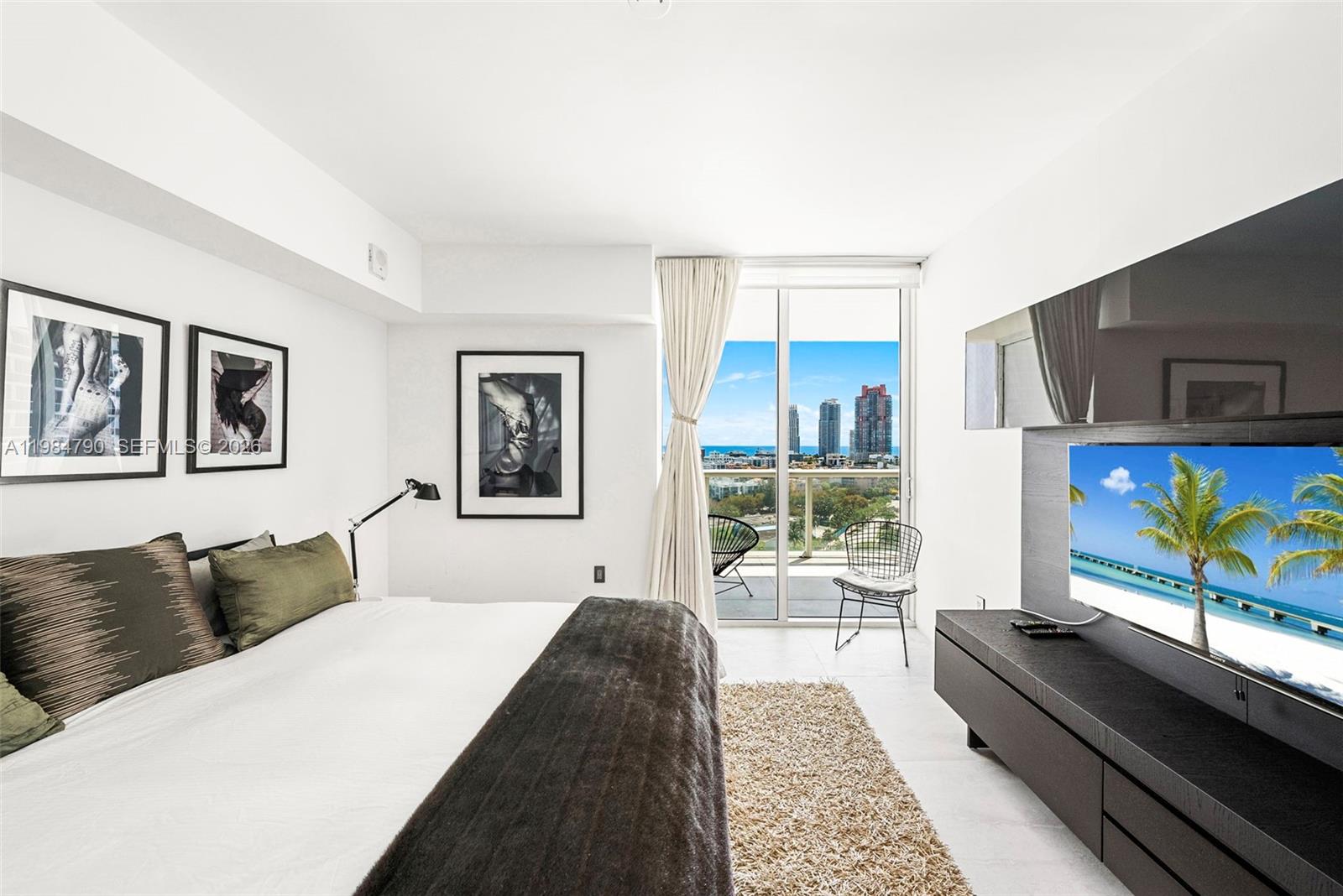 450 Alton Rd #1507, Miami Beach FL 33139