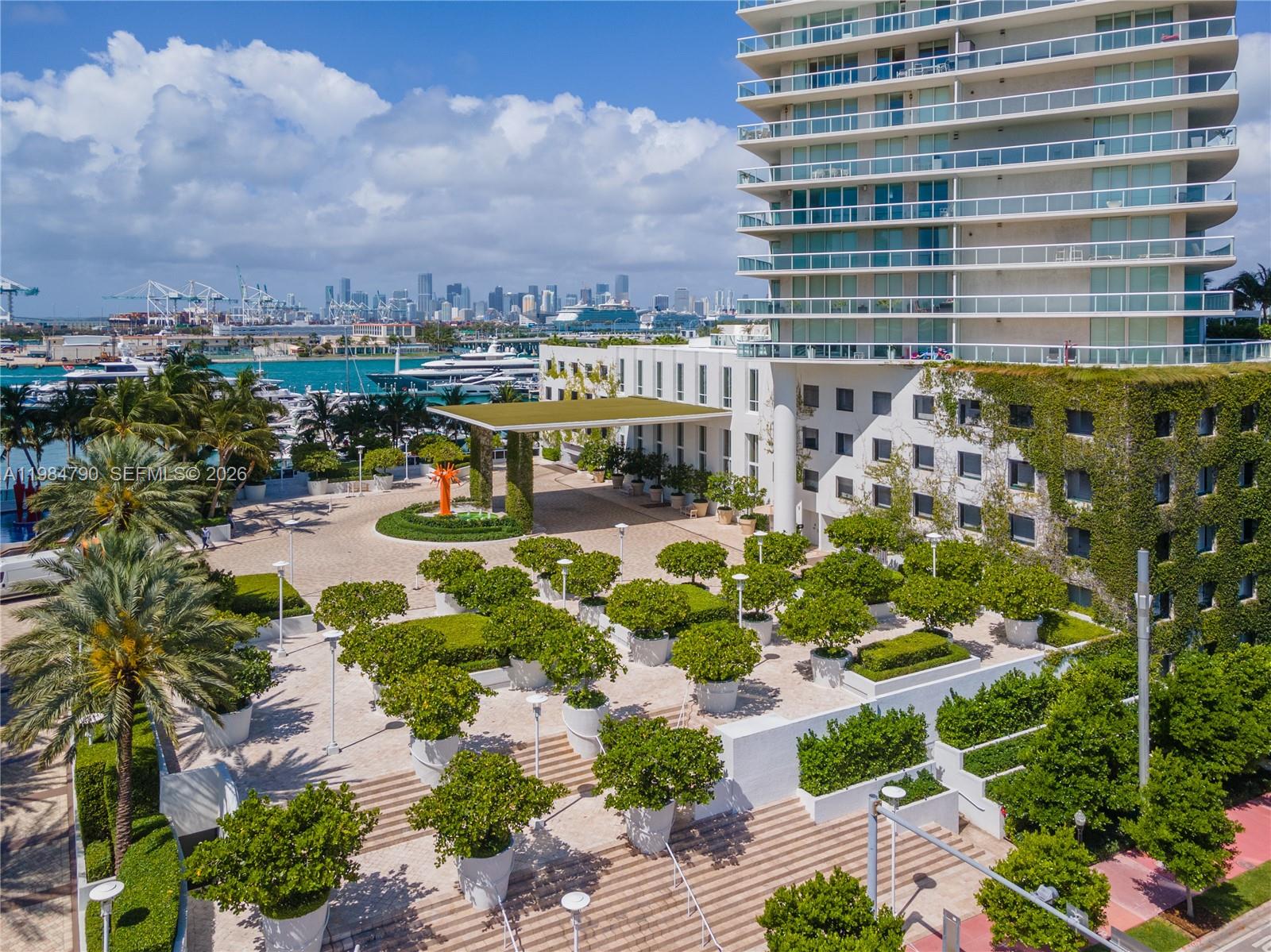 450 Alton Rd #1507, Miami Beach FL 33139
