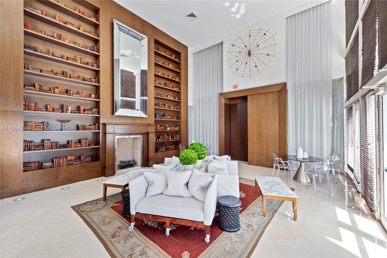 450 Alton Rd #1507, Miami Beach FL 33139