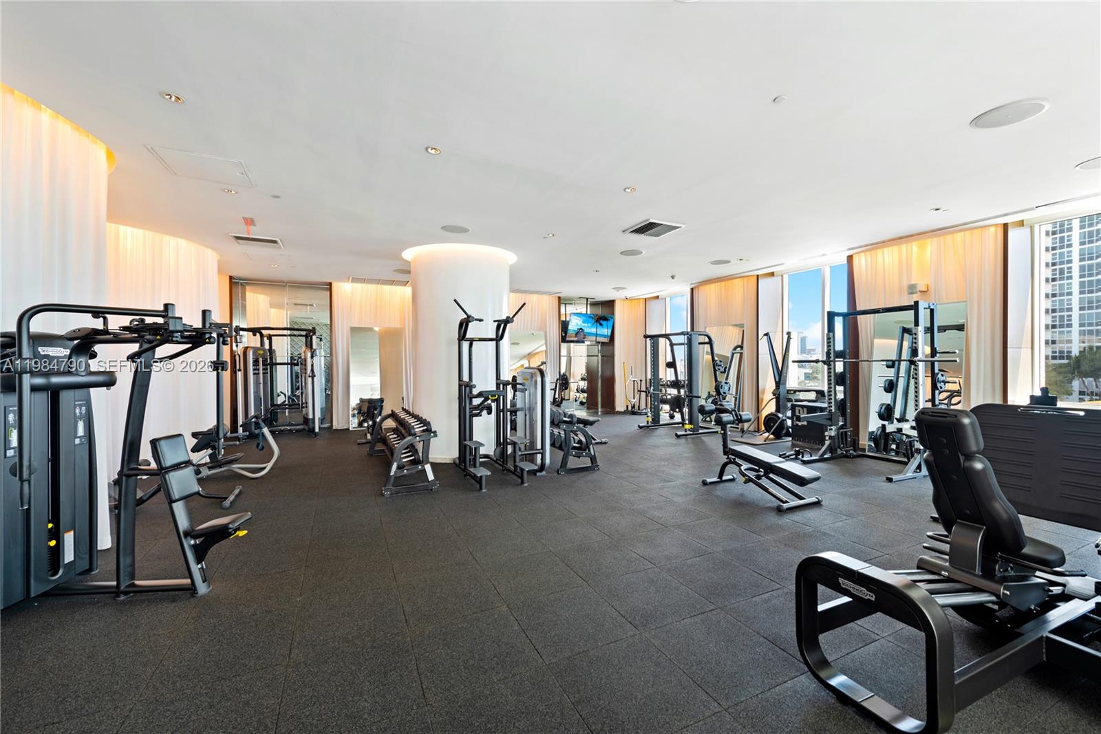 450 Alton Rd #1507, Miami Beach FL 33139