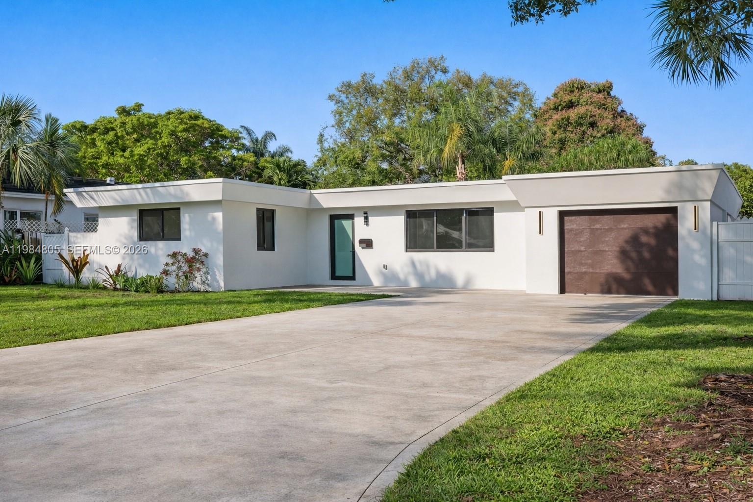 10910 NE 9th Ct, Biscayne Park FL 33161