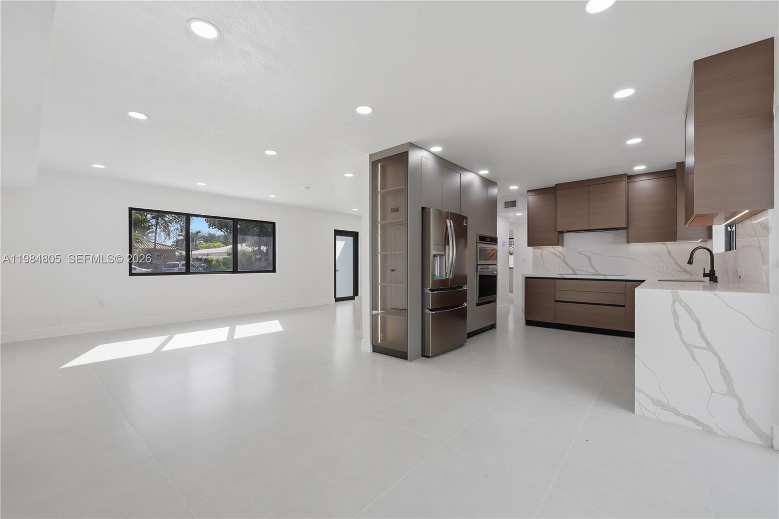 10910 NE 9th Ct, Biscayne Park FL 33161