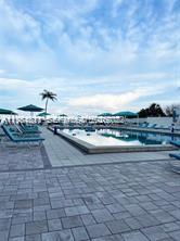 Hollywood FL 33019 - A11984811