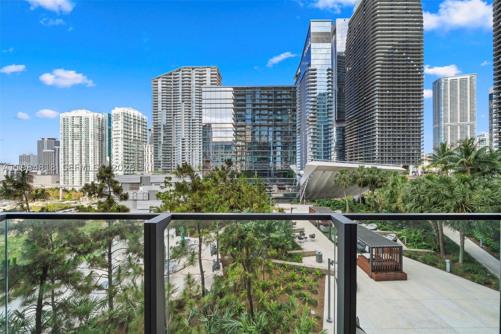 88 SW 7th St #809, Miami FL 33130