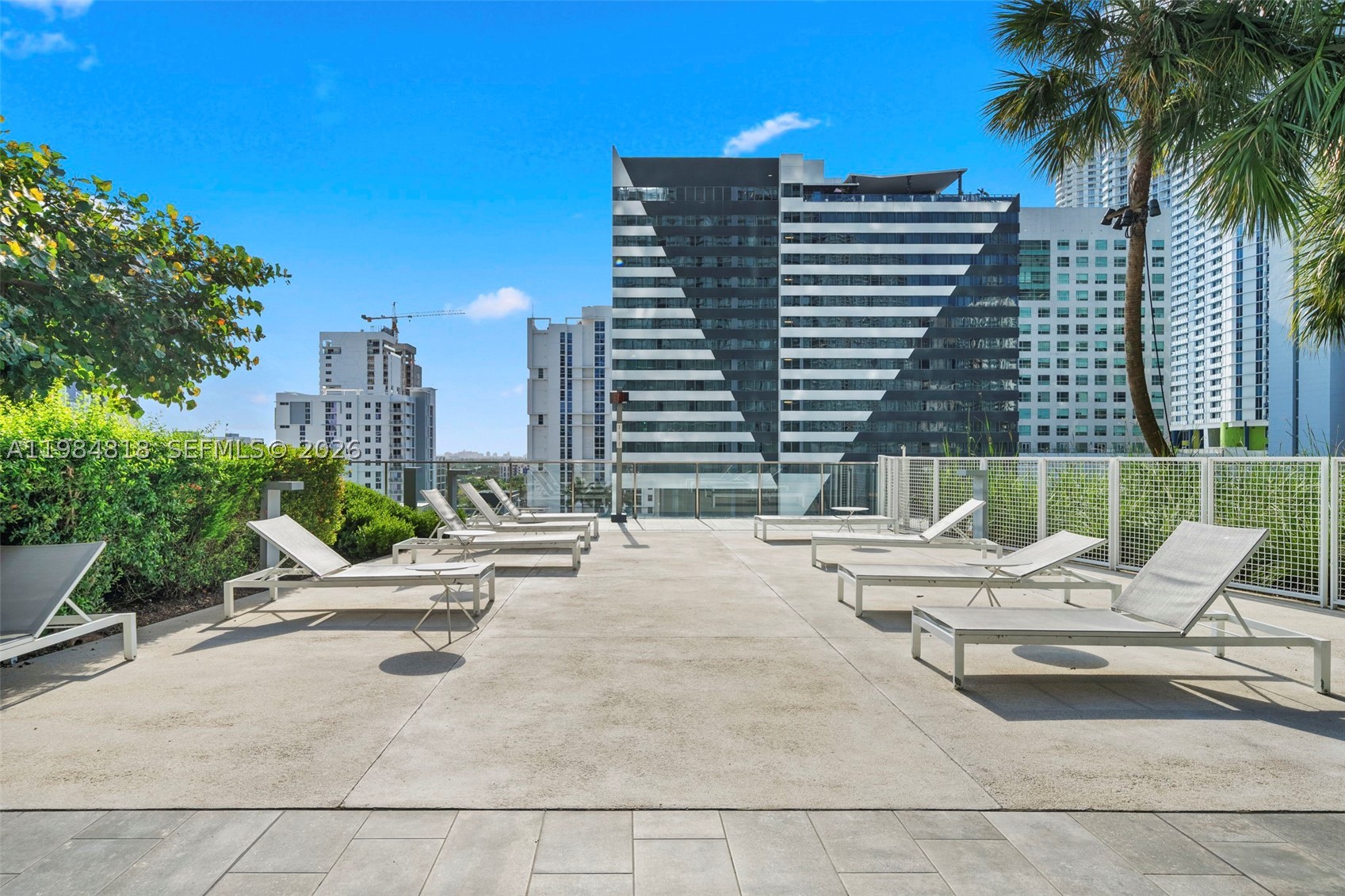 88 SW 7th St #809, Miami FL 33130