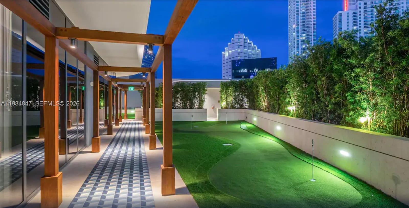 801 S Miami Ave #4501, Miami FL 33130