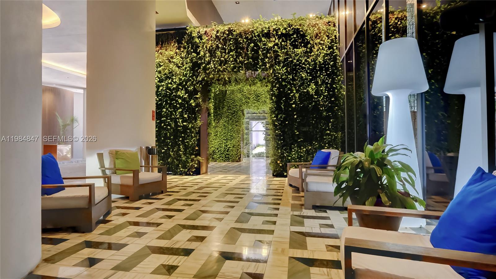 801 S Miami Ave #4501, Miami FL 33130