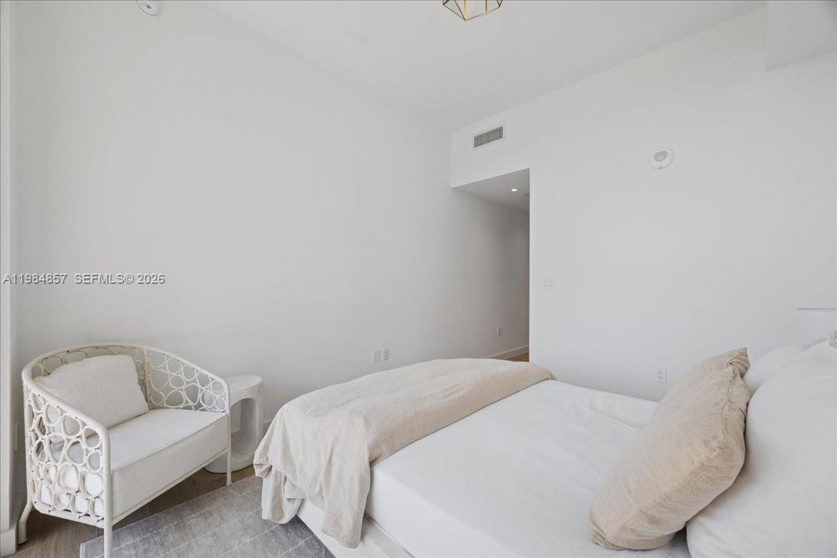 2678 Tigertail Ave #501, Miami FL 33133