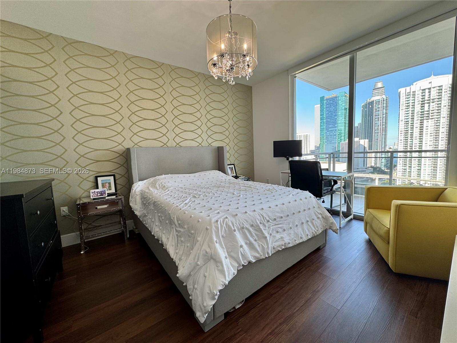 92 SW 3rd St #2112, Miami FL 33130