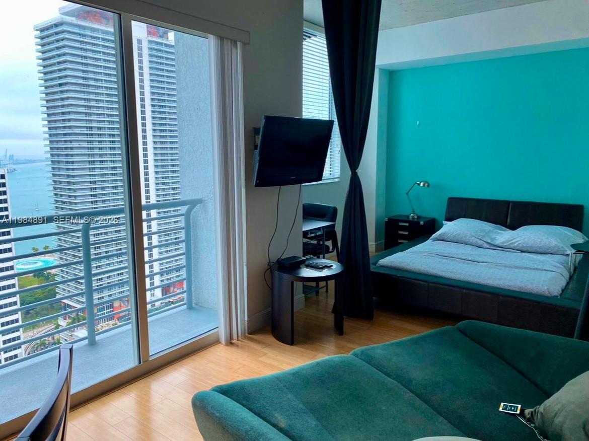 133 NE 2nd Ave #3410, Miami FL 33132