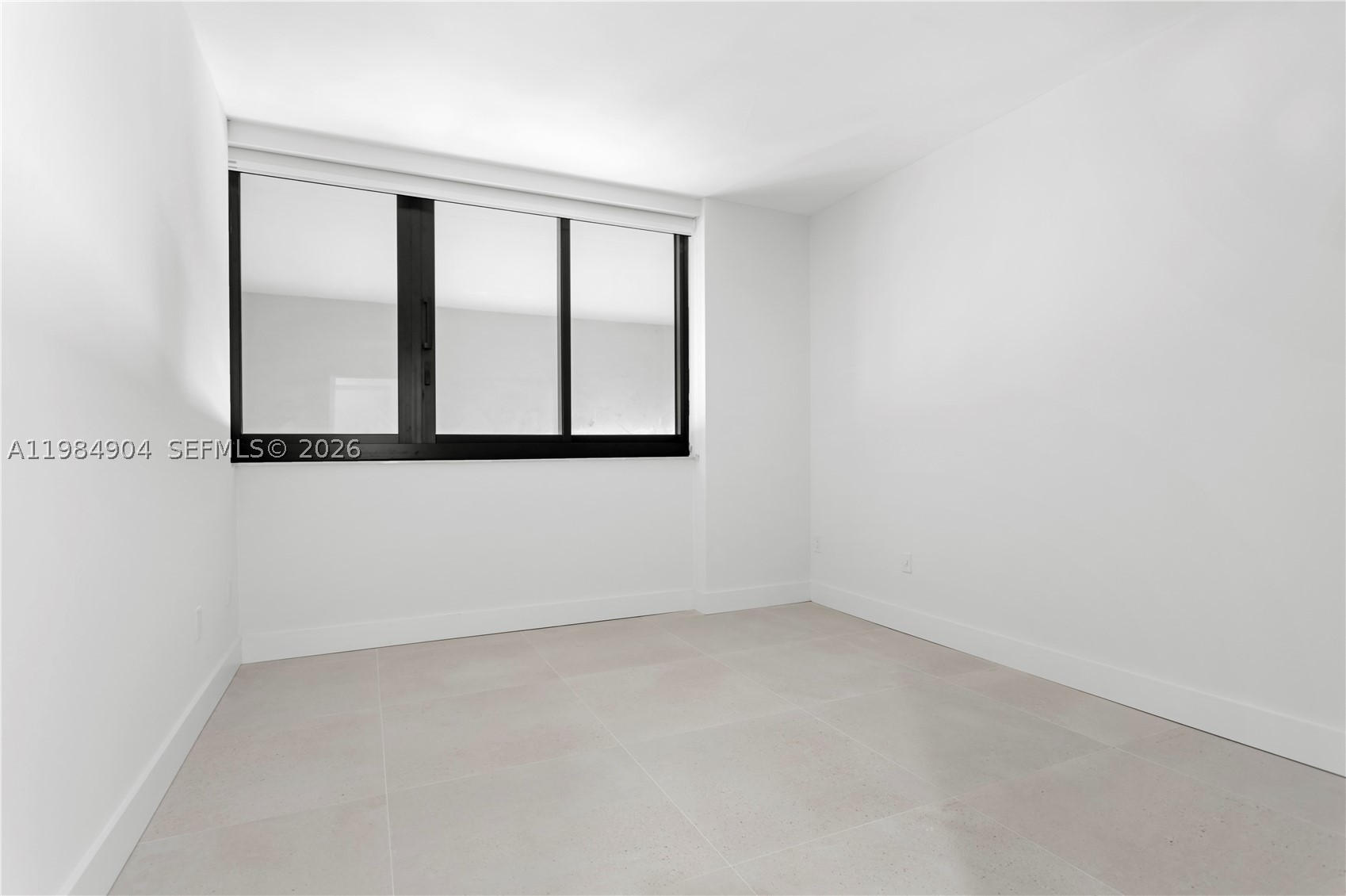 1000 Venetian Way #303, Miami FL 33139