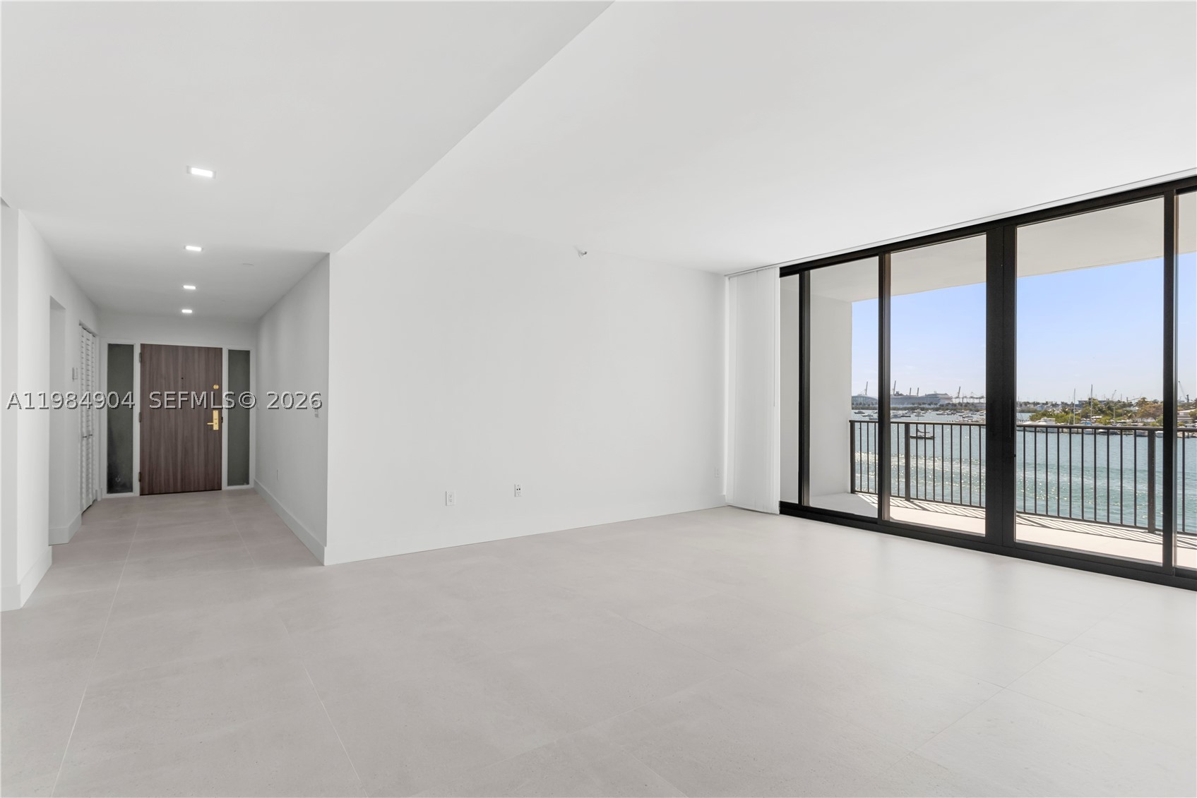 1000 Venetian Way #303, Miami FL 33139
