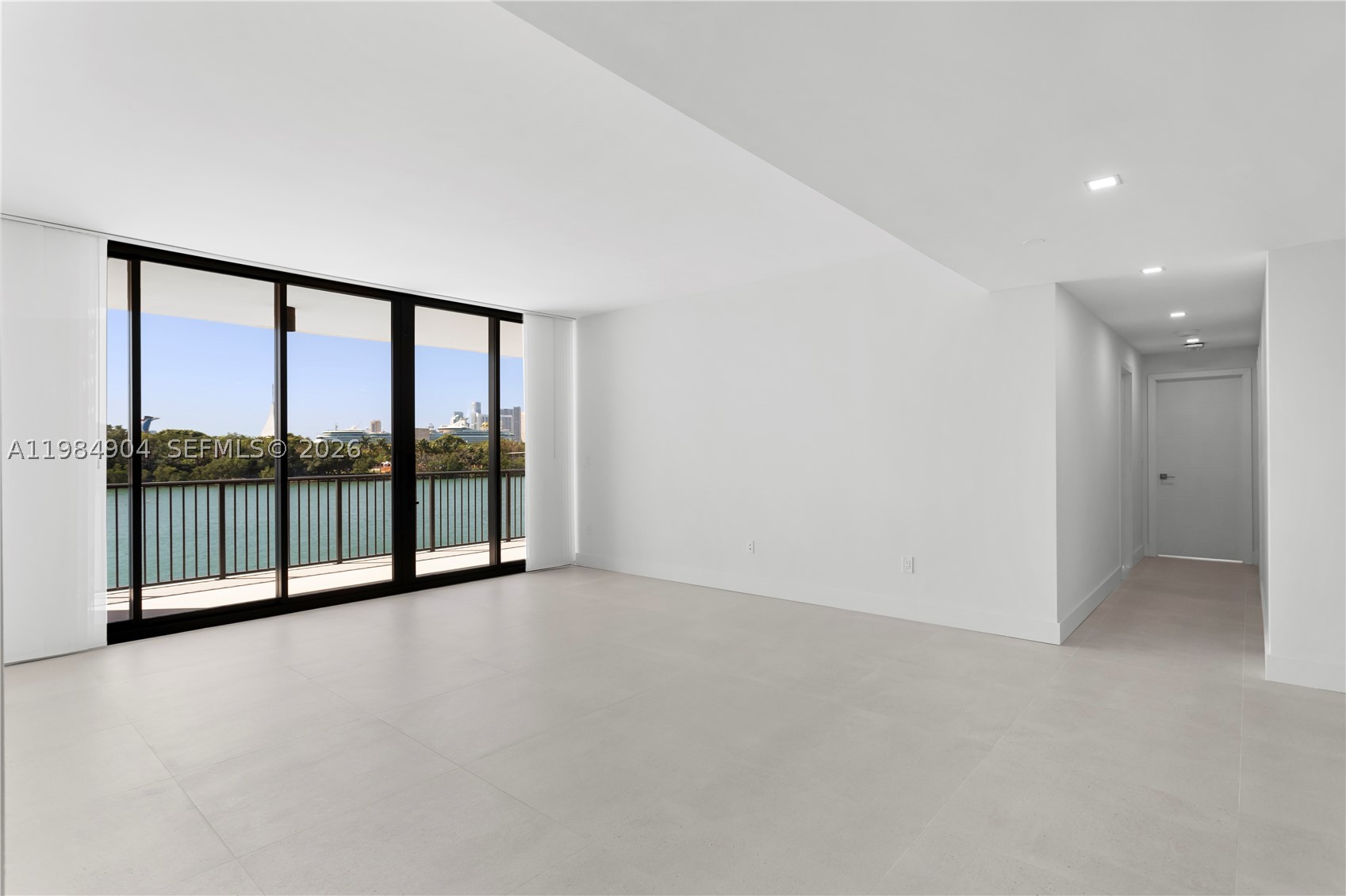 1000 Venetian Way #303, Miami FL 33139