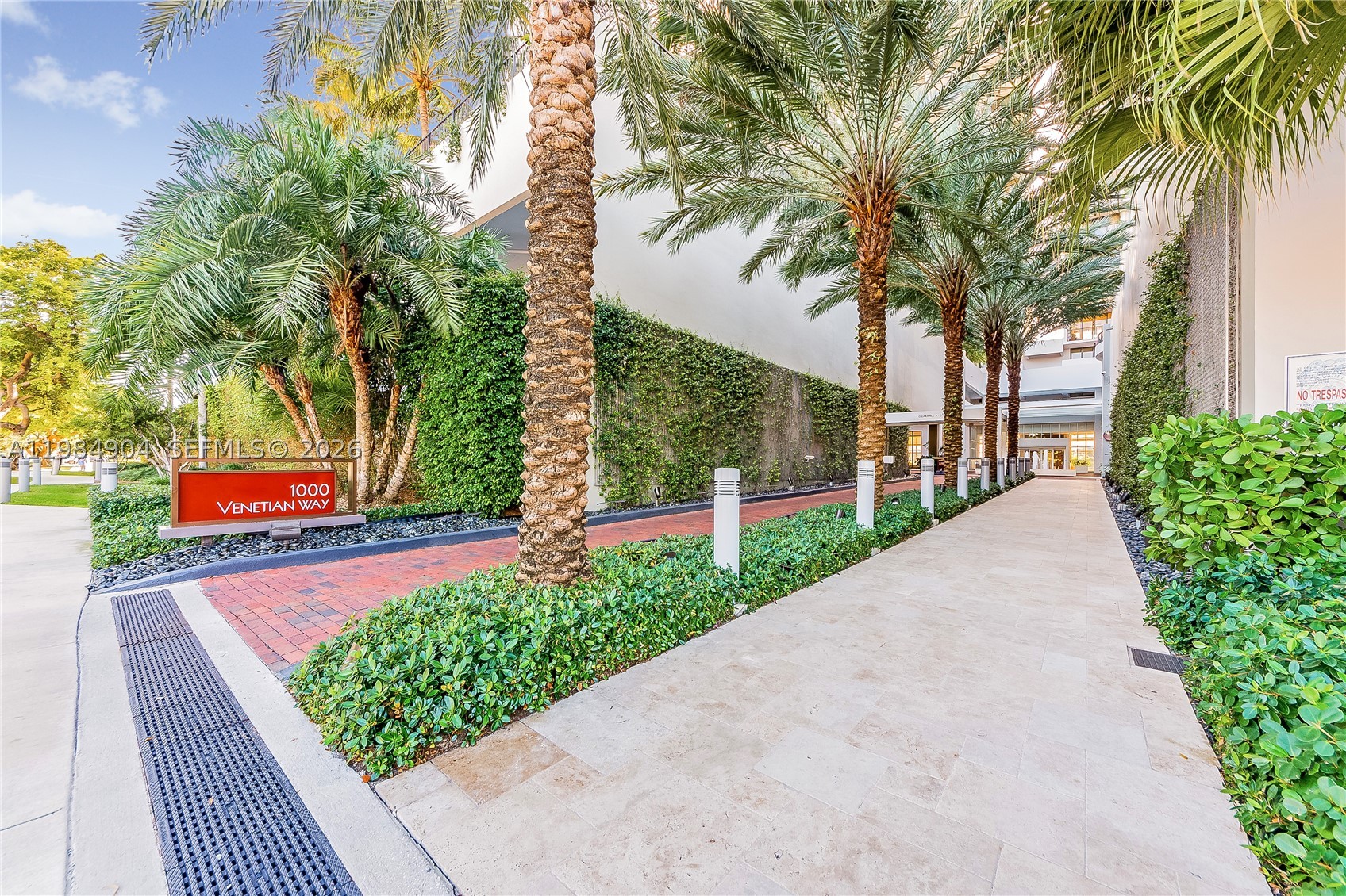 1000 Venetian Way #303, Miami FL 33139