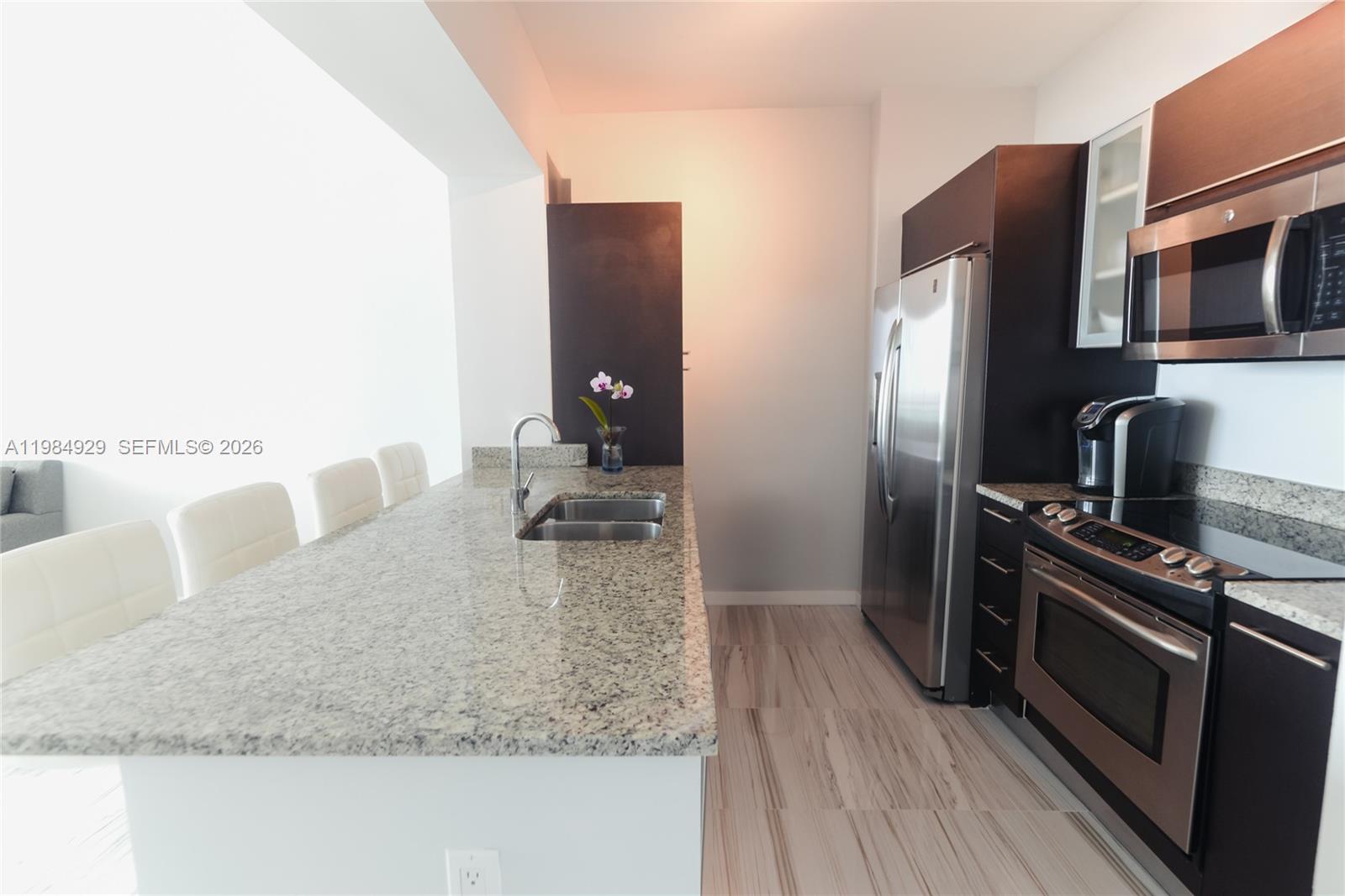 951 Brickell Ave #2902, Miami FL 33131