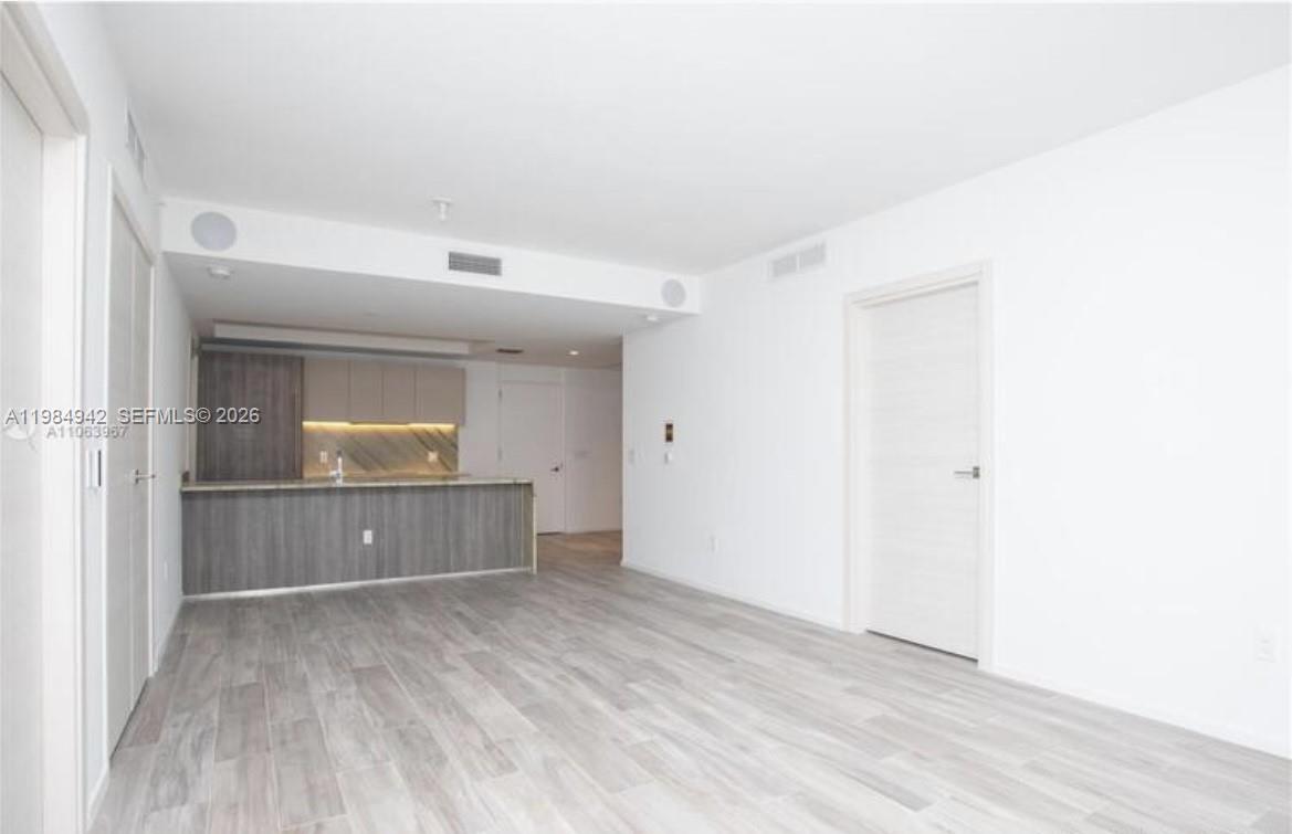 801 S Miami Ave #1710, Miami FL 33130