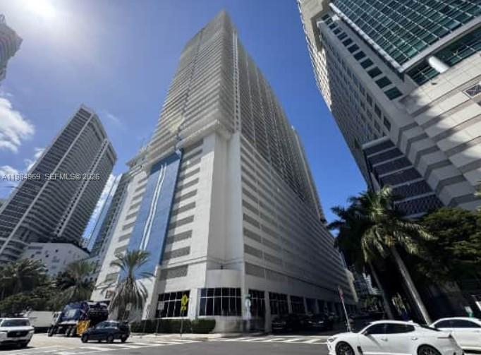 1200 Brickell Bay Dr #2618, Miami FL 33131