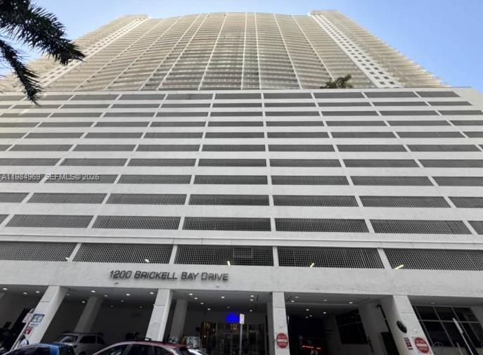 1200 Brickell Bay Dr #2618, Miami FL 33131
