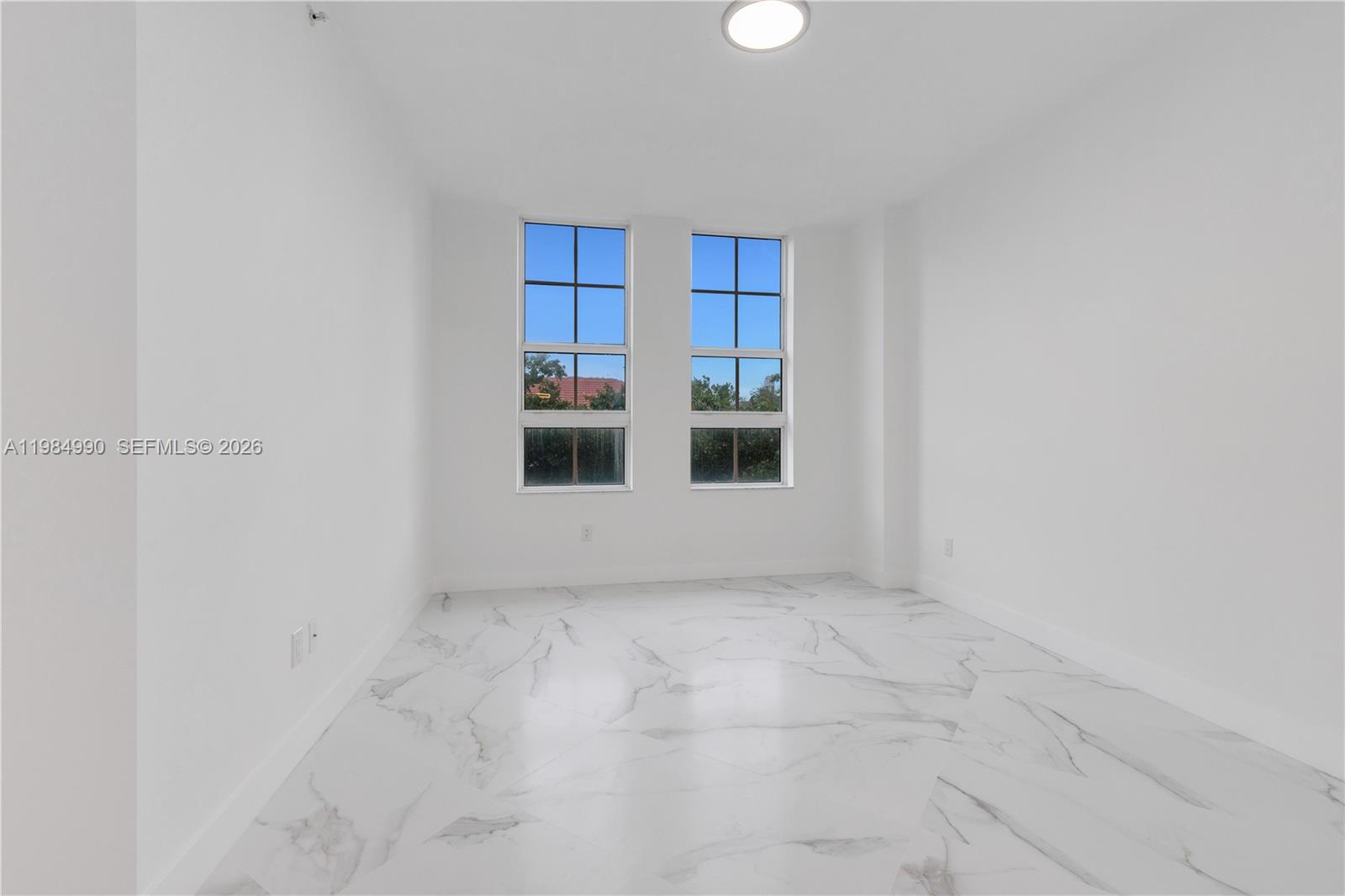 3001 NE 185th St #317, Aventura FL 33180