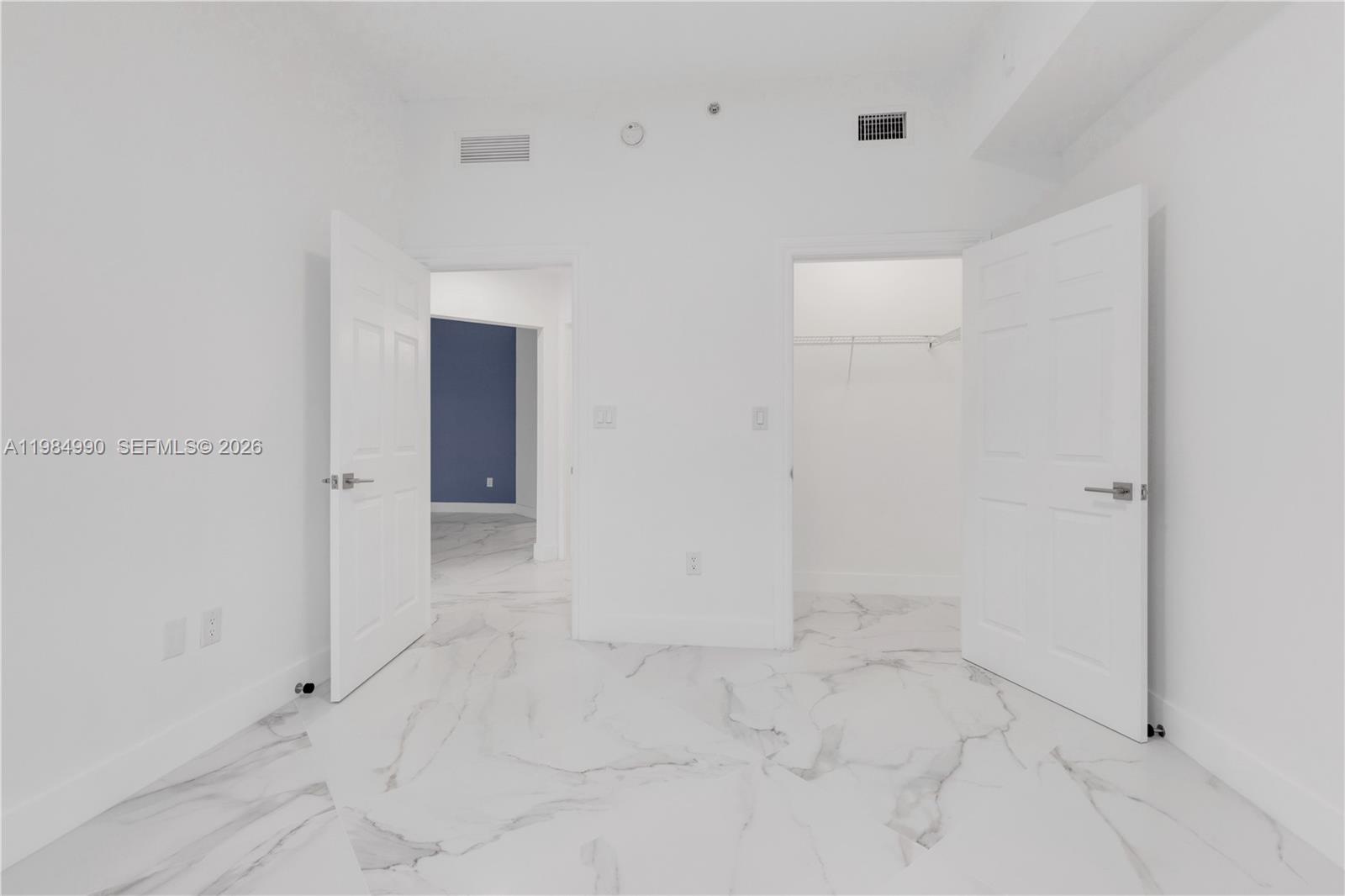 3001 NE 185th St #317, Aventura FL 33180
