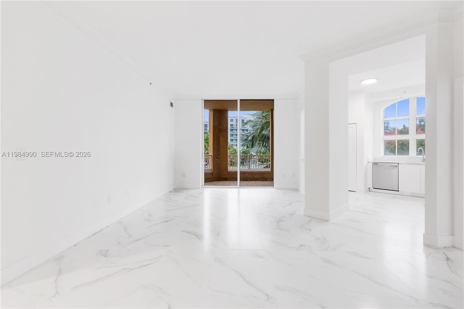 3001 NE 185th St #317, Aventura FL 33180